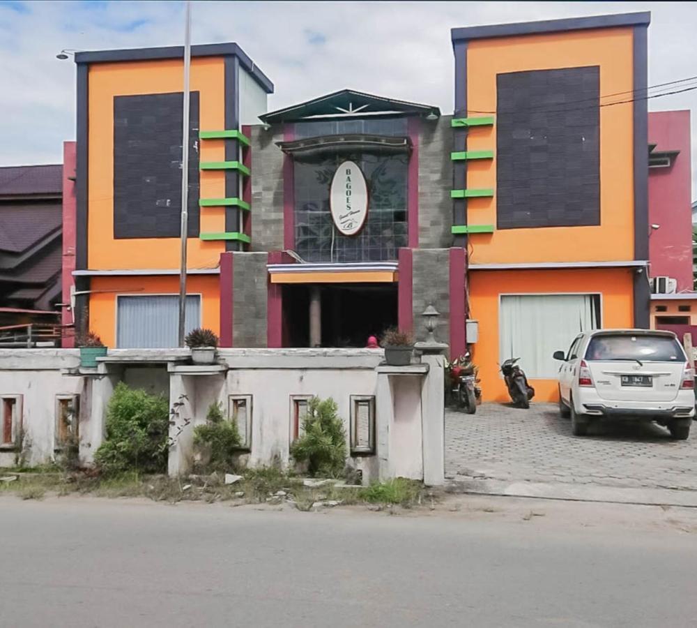 Urbanview Hotel Bagoes Sintang By Reddoorz المظهر الخارجي الصورة